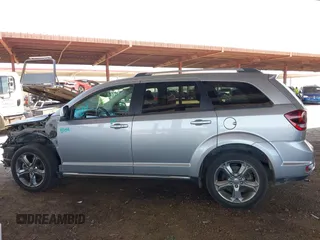 2017 Dodge Journey Crossroad Plus z VIN 3C4PDCGG6HT544637, wystawiony jako IAAI lot #42604245 z przebiegiem 110 759 mil mil oraz . Historia ofert i sprzedaży dostępna na DreamBid. Obrazek 15.