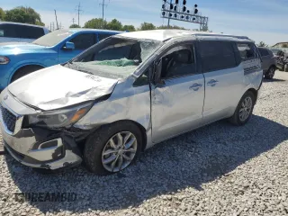 2020 Kia Sedona LX with VIN KNDMB5C19L6635216, listed as a Copart auction lot 69744734 with 0 mi miles and Salvage Title. Bid and sale history available at carsss.com. Image 1.