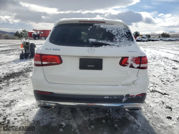 2019 Mercedes-Benz GLC with VIN WDC0G4KB3KV134101, listed as a Copart auction lot 51017475 with 60,794 mi miles and Salvage Title. Bid and sale history available at carsss.com. Image 6.