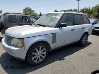 2007 Land Rover Range Rover SC z VIN SALMF13437A255355, wystawiony jako Copart lot #61262195 z przebiegiem Nie podano mil oraz Czysty tytuł • Clean title. Historia ofert i sprzedaży dostępna na DreamBid. Obrazek 1.
