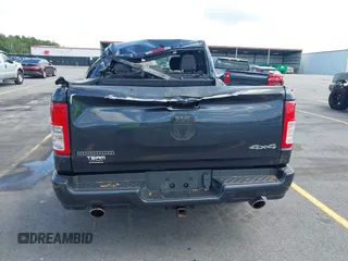 2021 Ram 1500 Big Horn z VIN 1C6SRFMT4MN663514, wystawiony jako IAAI lot #42419526 z przebiegiem 47 568 mil mil oraz . Historia ofert i sprzedaży dostępna na DreamBid. Obrazek 16.