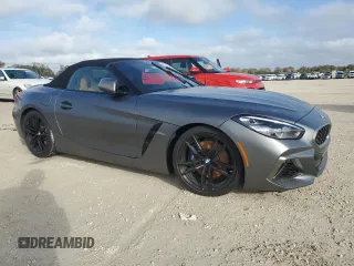 2020 BMW Z4 sDriveM40i with VIN WBAHF9C04LWW40647, listed as a Copart auction lot 77301284 with 0 mi miles and Salvage Title. Bid and sale history available at carsss.com. Image 4.