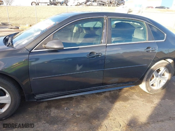 2015 Chevrolet Impala Limited LT with VIN 2G1WB5E31F1141637, listed as a IAAI auction lot 41454878 with NaN miles. Bid and sale history available at carsss.com. Image 17.