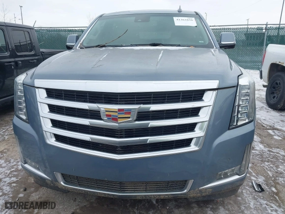 2015 Cadillac Escalade Luxury with VIN 1GYS3MKJ2FR654512, listed as a IAAI auction lot 41362859 with 173,017 mi miles. Bid and sale history available at carsss.com. Image 12.