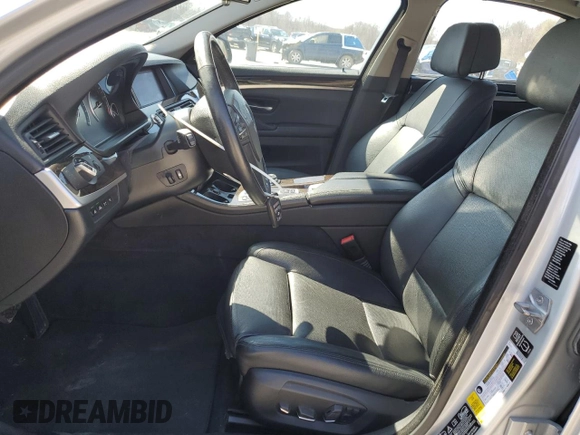 2014 BMW 5 Series 535i xDrive с VIN WBA5B3C59ED530604, выставлен на аукционе Copart как лот 52017335 с пробегом 139 613 миль миль и Списание • Salvage title. История ставок и продаж доступна на DreamBid. Изображение 7.