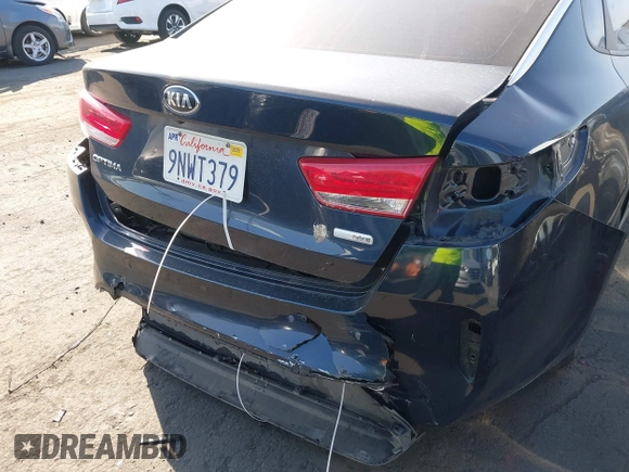 2018 Kia Optima Hybrid Premium with VIN KNAGT4LE9J5023217, listed as a IAAI auction lot 41901781 with 113,196 mi miles. Bid and sale history available at carsss.com. Image 6.