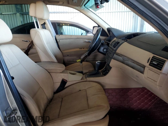 2008 BMW X3 3.0si with VIN WBXPC93438WJ07550, listed as a Copart auction lot 83121894 with 173,518 mi miles and Salvage Title. Bid and sale history available at carsss.com. Image 7.