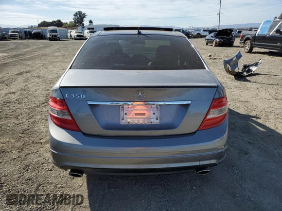 2011 Mercedes-Benz C 350 Sport z VIN WDDGF5GB0BR137395, wystawiony jako Copart lot #75767944 z przebiegiem 158 087 mil mil oraz Szkoda całkowita • Salvage title. Historia ofert i sprzedaży dostępna na DreamBid. Obrazek 6.