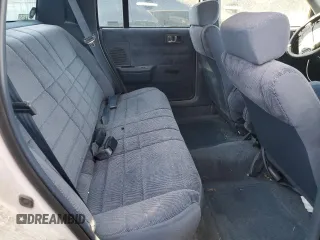 1993 Plymouth Acclaim z VIN 3P3XA46K9PT641785, wystawiony jako Copart lot #82825254 z przebiegiem 107 752 mil mil oraz Nie do naprawy. Historia ofert i sprzedaży dostępna na DreamBid. Obrazek 11.