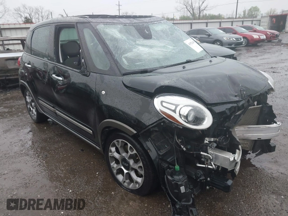 2014 FIAT 500L Trekking with VIN ZFBCFADH2EZ007684, listed as a IAAI auction lot 41952408 with 39,424 mi miles and . Bid and sale history available at DreamBid. Image 1.