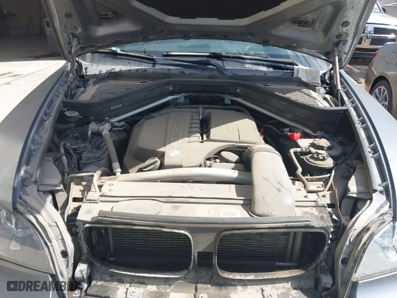 2013 BMW X5 xDrive35i with VIN 5UXZV4C59D0E08690, listed as a IAAI auction lot 41160882 with 109,182 mi miles. Bid and sale history available at carsss.com. Image 10.