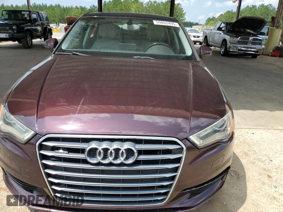 2015 Audi A3 Premium with VIN WAUBFGFFXF1055261, listed as a Copart auction lot 59862495 with 149,371 mi miles and Clean title. Bid and sale history available at DreamBid. Image 5.