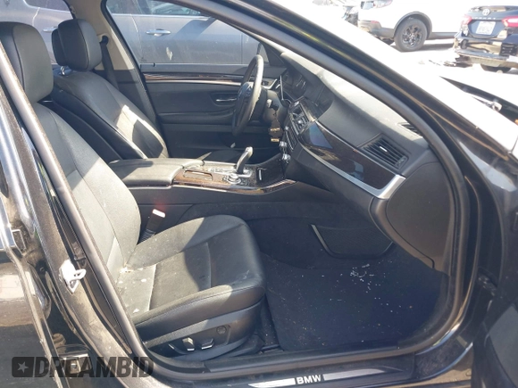 2013 BMW 5 Series 528i xDrive with VIN WBAXH5C50DDW14232, listed as a IAAI auction lot 42551529 with 101,342 mi miles and . Bid and sale history available at DreamBid. Image 5.