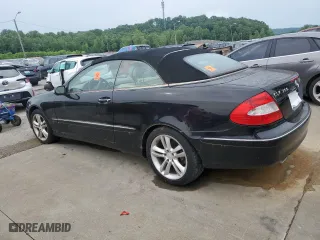 2008 Mercedes-Benz CLK-Class 3.5L with VIN WDBTK56F98F250442, listed as a Copart auction lot 54140584 with 136,329 mi miles and Salvage Title. Bid and sale history available at carsss.com. Image 2.