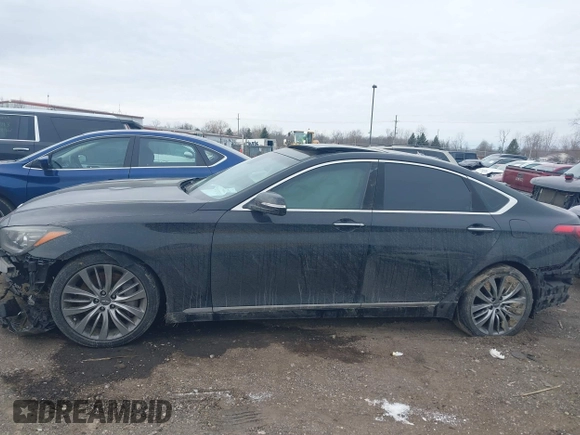 2015 Hyundai Genesis 5.0L with VIN KMHGN4JF3FU064668, listed as a IAAI auction lot 41139235 with 58,353 mi miles. Bid and sale history available at carsss.com. Image 14.