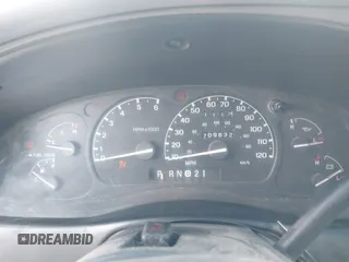 1998 Ford Explorer XL z VIN 1FMZU34E9WZA08004, wystawiony jako IAAI lot #41899669 z przebiegiem 209 832 mil mil oraz . Historia ofert i sprzedaży dostępna na DreamBid. Obrazek 7.