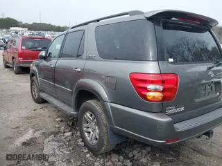 2003 Toyota Sequoia Limited with VIN 5TDBT48A03S166816, listed as a IAAI auction lot 41519203 with 269,229 mi miles. Bid and sale history available at carsss.com. Image 3.