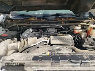 2021 Chevrolet Silverado 2500HD LT z VIN 1GC1YNEY3MF263577, wystawiony jako Copart lot #62947925 z przebiegiem 99 366 mil mil oraz Szkoda całkowita • Salvage title. Historia ofert i sprzedaży dostępna na DreamBid. Obrazek 14.