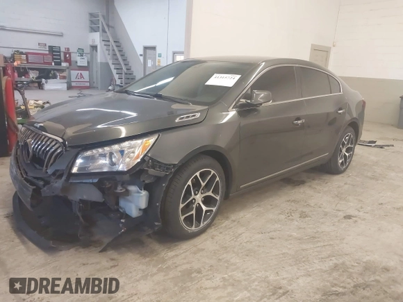 2016 Buick LaCrosse Sport Touring with VIN 1G4G45G32GF272701, listed as a IAAI auction lot 41315724 with 114,121 mi miles. Bid and sale history available at carsss.com. Image 18.