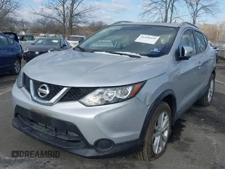 2017 Nissan Rogue SL z VIN JN1BJ1CR9HW108652, wystawiony jako IAAI lot #41418435 z przebiegiem 54 481 mil mil oraz . Historia ofert i sprzedaży dostępna na DreamBid. Obrazek 17.