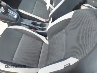 2022 Nissan Versa SV z VIN 3N1CN8EV0NL839211, wystawiony jako IAAI lot #41362397 z przebiegiem 7 670 mil mil oraz . Historia ofert i sprzedaży dostępna na DreamBid. Obrazek 20.
