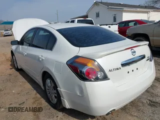 2012 Nissan Altima 2.5 S with VIN 1N4AL2AP7CN428292, listed as a IAAI auction lot 41810076 with 230,251 mi miles. Bid and sale history available at carsss.com. Image 3.