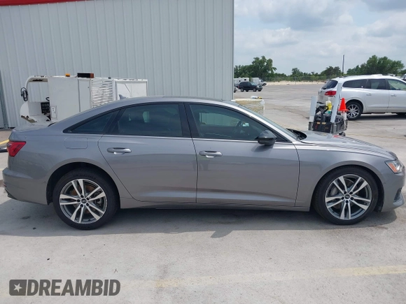 2021 Audi A6 Premium Plus z VIN WAUE3AF21MN046096, wystawiony jako IAAI lot #42140968 z przebiegiem 56 753 mil mil oraz . Historia ofert i sprzedaży dostępna na DreamBid. Obrazek 13.
