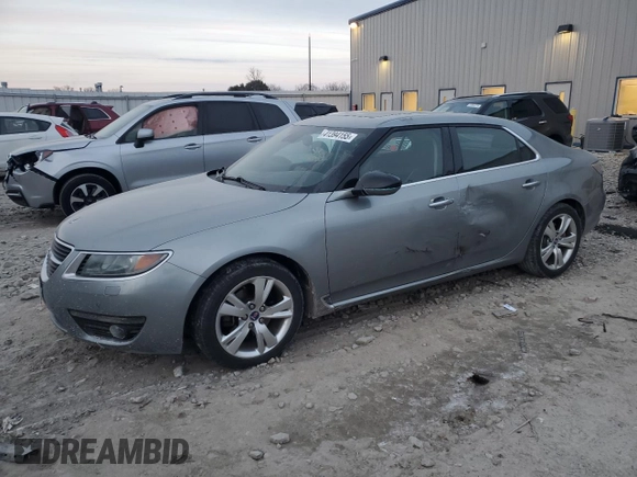 2011 Saab 9-5 Turbo4 z VIN YS3GN4AR0B4005451, wystawiony jako Copart lot #41394155 z przebiegiem 160 496 mil mil oraz Tytuł czysty. Historia ofert i sprzedaży dostępna na DreamBid. Obrazek 1.