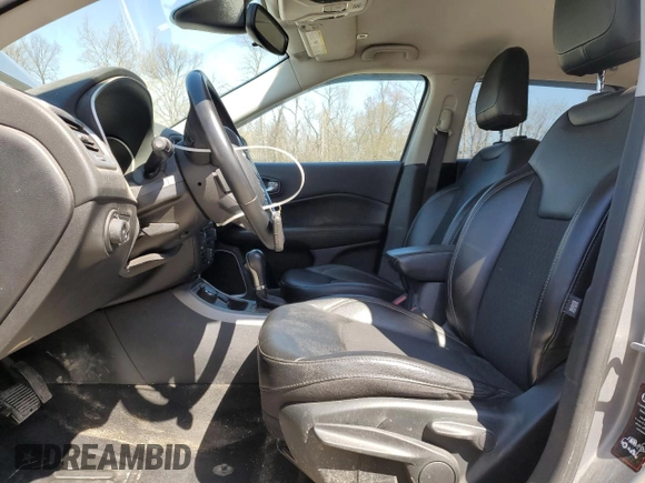 2019 Jeep Compass Latitude with VIN 3C4NJDBB1KT703251, listed as a Copart auction lot 52760895 with 73,026 mi miles and Salvage Title. Bid and sale history available at DreamBid. Image 7.