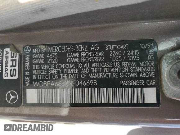 1992 Mercedes-Benz 500 z VIN WDBFA66E9NF046698, wystawiony jako Copart lot #57366455 z przebiegiem 98 836 mil mil oraz Czysty tytuł • Clean title. Historia ofert i sprzedaży dostępna na DreamBid. Obrazek 12.