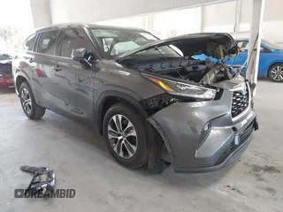 2021 Toyota Highlander XLE with VIN 5TDGZRAH9MS514722, listed as a IAAI auction lot 42704845 with 74,048 mi miles and . Bid and sale history available at DreamBid. Image 1.