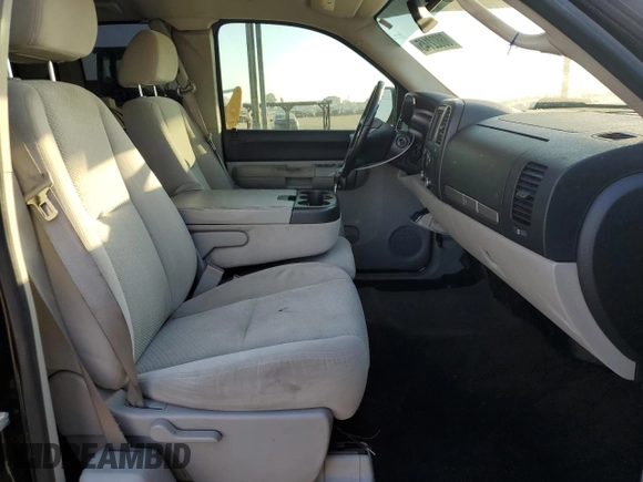 2007 Chevrolet Silverado 1500 LT w/1LT with VIN 2GCEC19C071731364, listed as a Copart auction lot 88822145 with 109,127 mi miles and Salvage Title. Bid and sale history available at carsss.com. Image 7.