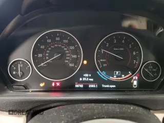 2018 BMW 3 Series 330i xDrive with VIN WBA8Z9C51JG828102, listed as a Copart auction lot 81577104 with 58,782 mi miles and Salvage Title. Bid and sale history available at carsss.com. Image 9.