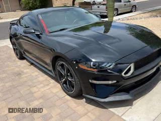 2019 Ford Mustang GT z VIN 1FA6P8CF5K5204048, wystawiony jako Copart lot #58845815 z przebiegiem 47 852 mil mil oraz Tytuł czysty. Historia ofert i sprzedaży dostępna na DreamBid. Obrazek 1.