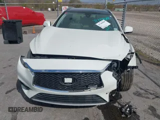 2019 Infiniti QX30 Luxe z VIN SJKCH5CP8KA010331, wystawiony jako IAAI lot #41749668 z przebiegiem 55 486 mil mil oraz . Historia ofert i sprzedaży dostępna na DreamBid. Obrazek 12.