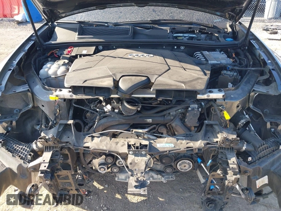 2021 Audi Q8 Premium Plus z VIN WA1EVAF14MD014781, wystawiony jako IAAI lot #42080085 z przebiegiem 53 171 mil mil oraz . Historia ofert i sprzedaży dostępna na DreamBid. Obrazek 10.