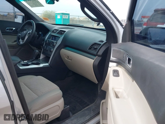 2014 Ford Explorer with VIN 1FM5K8B81EGC14622, listed as a IAAI auction lot 41570872 with 187,158 mi miles and . Bid and sale history available at carsss.com. Image 5.