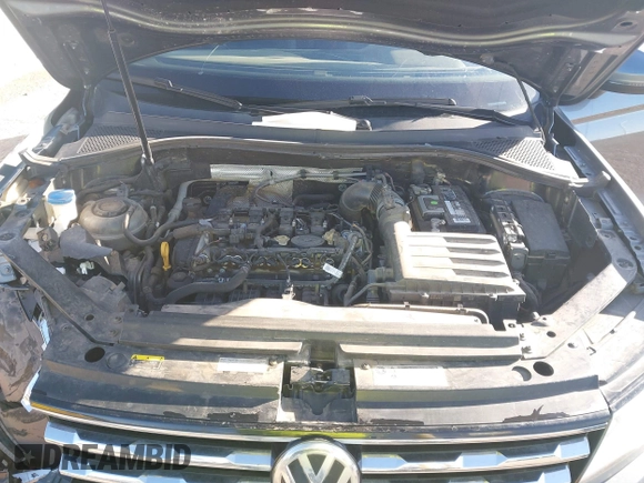 2018 Volkswagen Tiguan SEL z VIN 3VV3B7AXXJM088230, wystawiony jako IAAI lot #41680855 z przebiegiem 130 807 mil mil oraz . Historia ofert i sprzedaży dostępna na DreamBid. Obrazek 10.