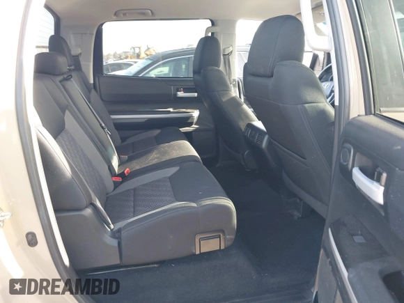 2017 Toyota Tundra 2WD SR5 with VIN 5TFEY5F17HX225871, listed as a IAAI auction lot 41954311 with 125,917 mi miles. Bid and sale history available at carsss.com. Image 8.