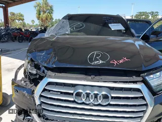 2017 Audi Q7 Premium Plus with VIN WA1LHAF75HD040203, listed as a IAAI auction lot 42064687 with 100,845 mi miles and . Bid and sale history available at DreamBid. Image 10.
