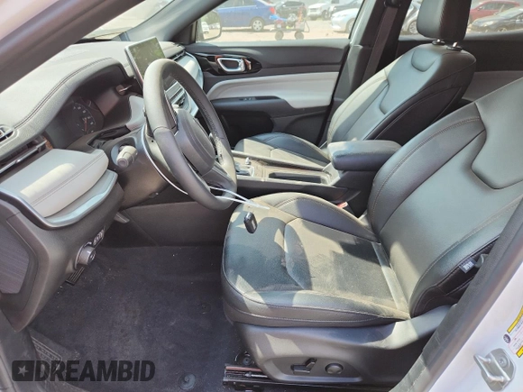 2024 Jeep Compass Limited with VIN 3C4NJDCN0RT174748, listed as a Copart auction lot 61830805 with 6,716 mi miles and Salvage title. Bid and sale history available at DreamBid. Image 7.