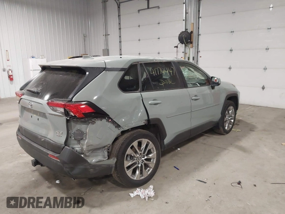 2019 Toyota RAV4 XLE Premium with VIN JTMA1RFV7KD513993, listed as a IAAI auction lot 41774447 with 51,378 mi miles. Bid and sale history available at carsss.com. Image 4.