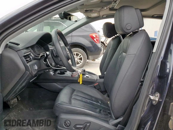 2018 Audi A4 Premium z VIN WAUKMAF4XJA068781, wystawiony jako Copart lot #57137725 z przebiegiem 75 303 mil mil oraz Szkoda całkowita • Salvage title. Historia ofert i sprzedaży dostępna na DreamBid. Obrazek 7.
