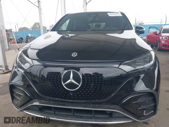 2023 Mercedes-Benz EQE 350+ z VIN 4JGGM2BB6PA001392, wystawiony jako IAAI lot #41859114 z przebiegiem 15 947 mil mil oraz . Historia ofert i sprzedaży dostępna na DreamBid. Obrazek 11.