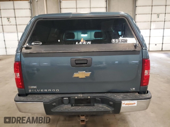 2007 Chevrolet Silverado 1500 Work Truck with VIN 1GCEC14027E544560, listed as a Copart auction lot 48370585 with 186,635 mi miles and Clean Title. Bid and sale history available at carsss.com. Image 6.