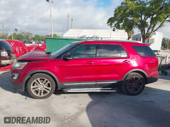 2017 Ford Explorer XLT with VIN 1FM5K7D85HGA84825, listed as a IAAI auction lot 41843831 with 153,594 mi miles and . Bid and sale history available at DreamBid. Image 14.