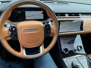 2018 Land Rover Range Rover Velar with VIN SALYC2RV1JA702871, listed as a Copart auction lot 63204445 with 116,982 mi miles and Clean title. Bid and sale history available at DreamBid. Image 7.