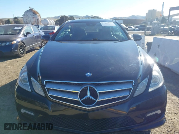 2010 Mercedes-Benz E-Class E 550 with VIN WDDKJ7CBXAF019381, listed as a IAAI auction lot 41392705 with 76,082 mi miles. Bid and sale history available at carsss.com. Image 12.