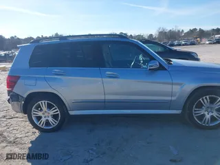 2014 Mercedes-Benz GLK-Class GLK 250 BlueTEC with VIN WDCGG0EB0EG265336, listed as a IAAI auction lot 41304188 with 63,221 mi miles. Bid and sale history available at carsss.com. Image 14.