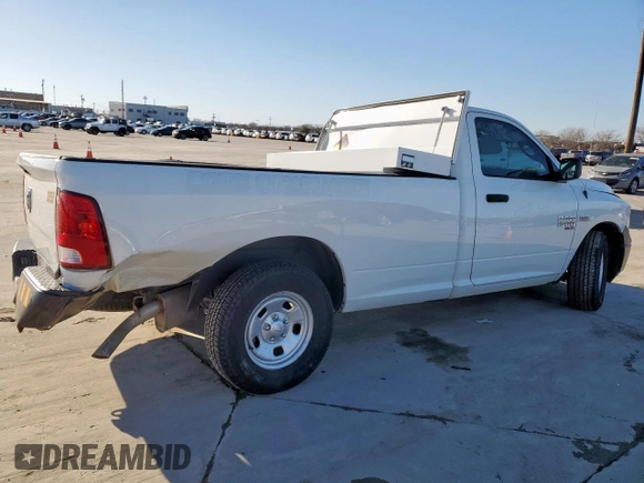 2020 Ram 1500 Tradesman z VIN 3C6JR6DT9LG122008, wystawiony jako Copart lot #48498725 z przebiegiem Nie podano mil oraz Szkoda całkowita • Salvage title. Historia ofert i sprzedaży dostępna na DreamBid. Obrazek 3.